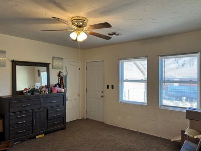 Spacious  3 Bedroom, 2 Bath Brick Home on Corner Lot - image 19