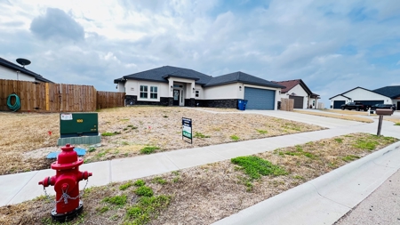 4 Bedrooms / 2.5 Baths Home in Odem TX - image 24