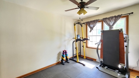 All Brick Home, Fenced Yard, 4 Bedrooms, 2.5 Bathrooms - image 21