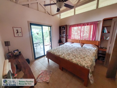 Dolphin Bay Home, Bocas del Toro, Panama - image 7