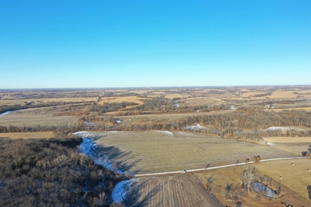 Albany, Mo farm ground 108 acres m/l - image 1