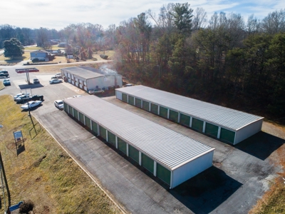 For Sale: Income-Producing Storage Facility on 0.72+/- Acres - image 3