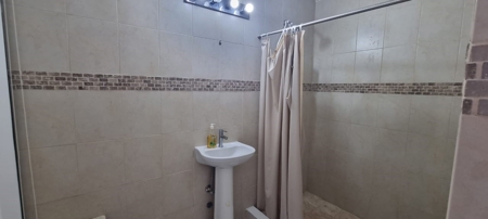 Spacious 6-Bedroom Villa with Private Pool In Playa Blanca - image 28