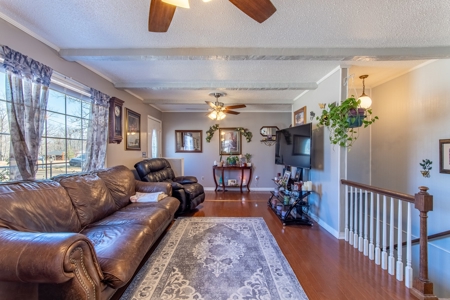 Home for Sale on Large Lot in Waynesboro, TN - image 6