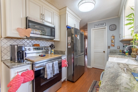 Home for Sale on Large Lot in Waynesboro, TN - image 10