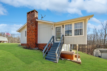 Home for Sale on Large Lot in Waynesboro, TN - image 37