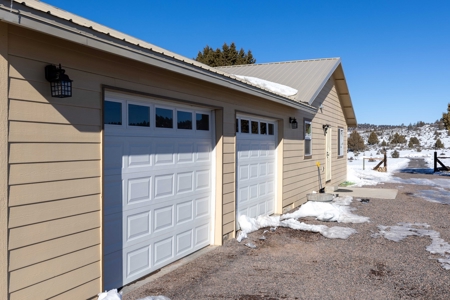 Eastern Oregon Juniper Butte Estate - image 31