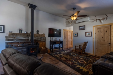 Eastern Oregon Juniper Butte Estate - image 14