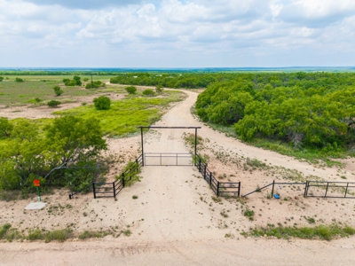 Turnkey Hunting Ranch in Gouldbusk, TX for Sale - image 24
