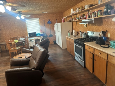 Turnkey Hunting Ranch in Gouldbusk, TX for Sale - image 10