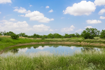 Turnkey Hunting Ranch in Gouldbusk, TX for Sale - image 43