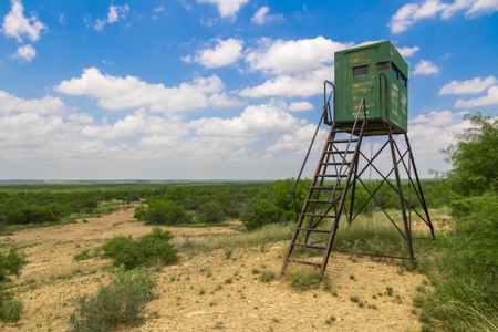 Turnkey Hunting Ranch in Gouldbusk, TX for Sale - image 40