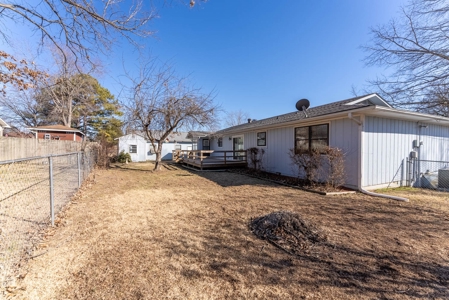 Country Home With Shop For Sale In Baxter County Arkansas - image 7