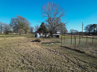 5 Acre Lot in Hallsville, Texas - image 15