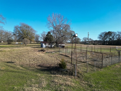 5 Acre Lot in Hallsville, Texas - image 13