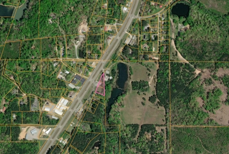 Versatile Commercial Property for Sale in Jacksonville, AL - image 2