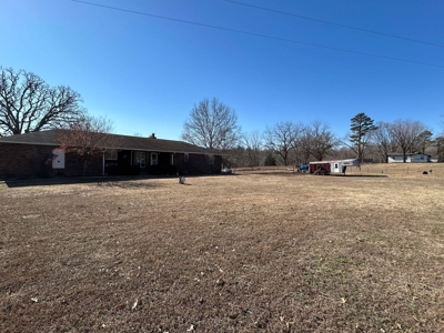 Large home with land for sale near town. Ava, Mo - image 46