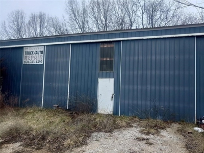 Hwy 65S Commercial Shop/Garage Property For Sale Harrison - image 4