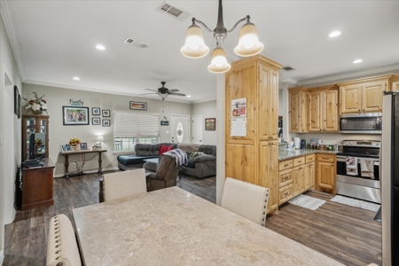 Country Home For Sale in Emory, Texas - image 20