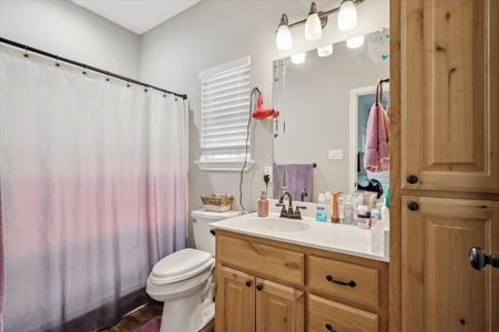 Country Home For Sale in Emory, Texas - image 11