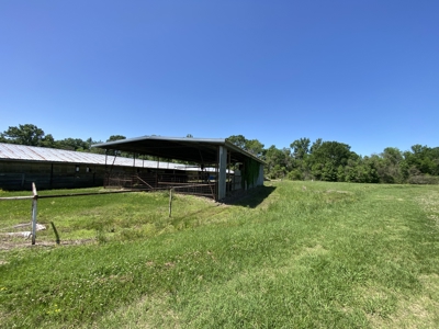 28.7-Acre Development Opportunity on the Coveted Coteau - image 8