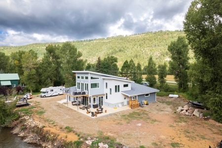 Riverfront Home in Dolores, Colorado - image 6