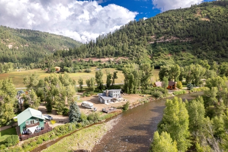 Riverfront Home in Dolores, Colorado - image 8