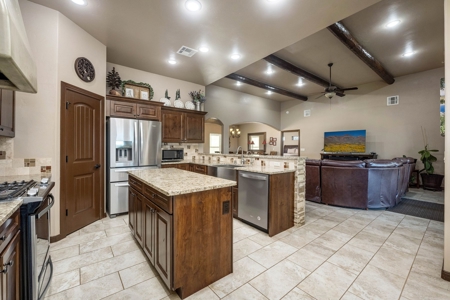 Beautiful Home and Farm for Sale in Chamberino, New Mexico - image 13