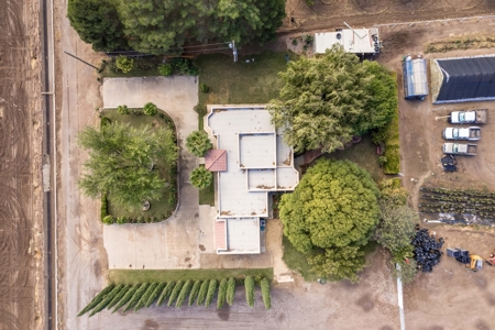 Beautiful Home and Farm for Sale in Chamberino, New Mexico - image 39