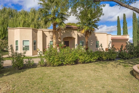 Beautiful Home and Farm for Sale in Chamberino, New Mexico - image 2
