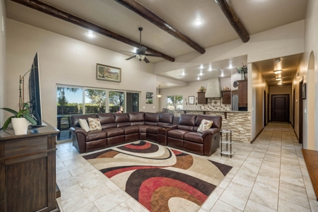 Beautiful Home and Farm for Sale in Chamberino, New Mexico - image 9