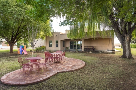 Beautiful Home and Farm for Sale in Chamberino, New Mexico - image 30