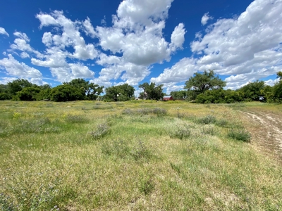 Little Bullwhacker Grazing & Milk River Montana Hay Base - image 34