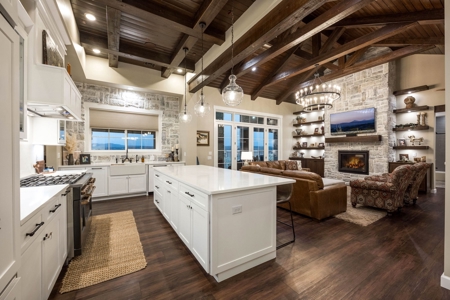 Newly Built Custom Home for Sale in Las Cruces, NM - image 15