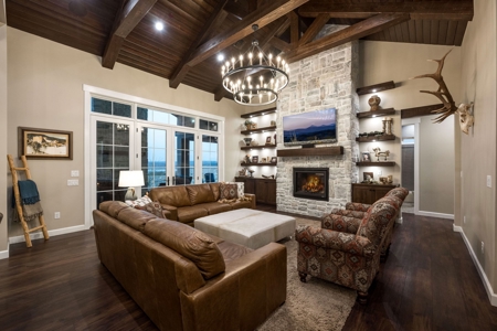 Newly Built Custom Home for Sale in Las Cruces, NM - image 7