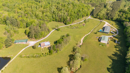 Multi-Family Estate and Land for Sale in Waynesboro, TN - image 40