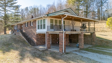 Multi-Family Estate and Land for Sale in Waynesboro, TN - image 7