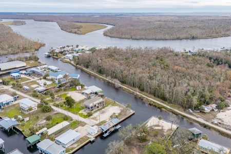 Vacant Waterfront Property in Suwannee, FL - image 5