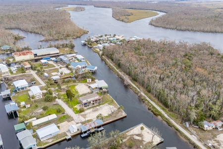 Vacant Waterfront Property in Suwannee, FL - image 6