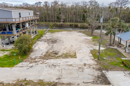 Vacant Waterfront Property in Suwannee, FL - image 17