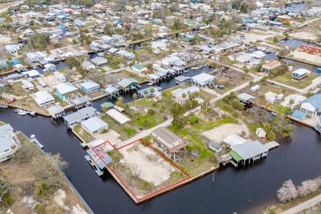 Vacant Waterfront Property in Suwannee, FL - image 24