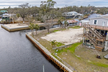 Vacant Waterfront Property in Suwannee, FL - image 15