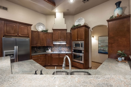 Exquisite Home for Sale in Las Cruces, NM - image 14