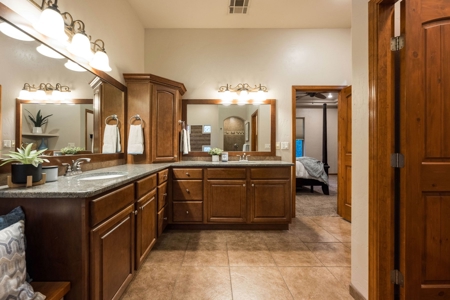 Exquisite Home for Sale in Las Cruces, NM - image 29