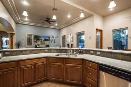 Exquisite Home for Sale in Las Cruces, NM - image 18