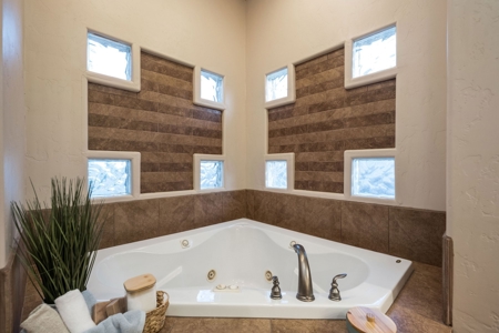 Exquisite Home for Sale in Las Cruces, NM - image 30
