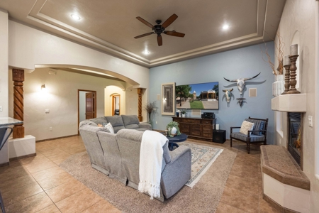 Exquisite Home for Sale in Las Cruces, NM - image 11