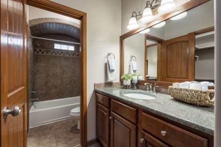 Exquisite Home for Sale in Las Cruces, NM - image 37