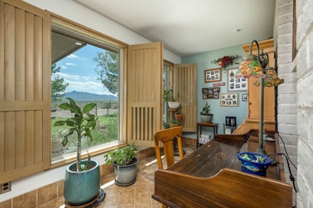 Equestrian Estate for Sale in Chaparral, NM - image 16