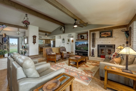 Equestrian Estate for Sale in Chaparral, NM - image 8